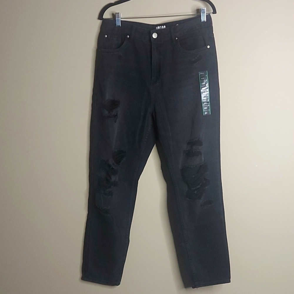 NWT Vintage Style Black Distressed Mom Jeans Ankle Grazer Size 9